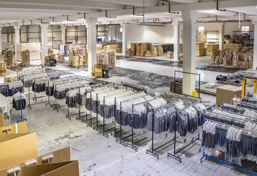 Stabio-Warehouse-2_Credit-DB-Schenker